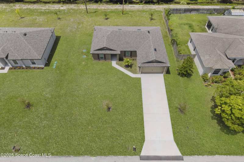 3 bedroom Single Family Residence at 1141 Salina Street, Port Malabar Unit 16, Palm Bay — photo 1