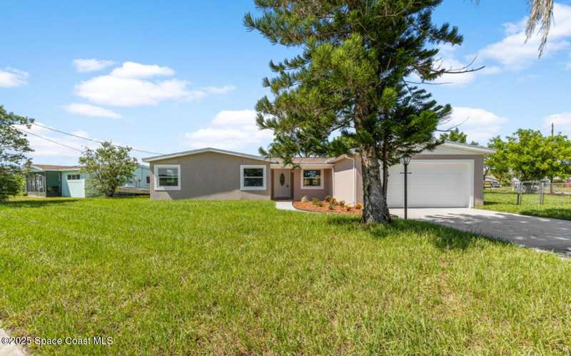 4 bedroom Single Family Residence at 280 Tiki Drive, Catalina Isle Estates Unit 2A, Merritt Island — photo 1