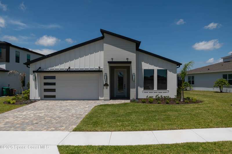 3 bedroom Single Family Residence at 2995 Dampier Drive, Crossmolina, Melbourne — photo 1