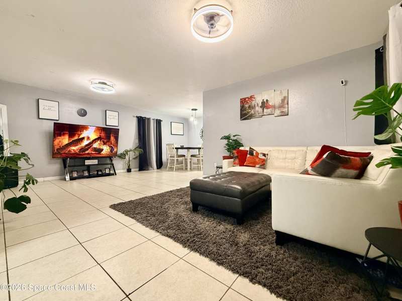 4 bedroom Single Family Residence at 190 Abalone Road, Palm Bay, Palm Bay — photo 1