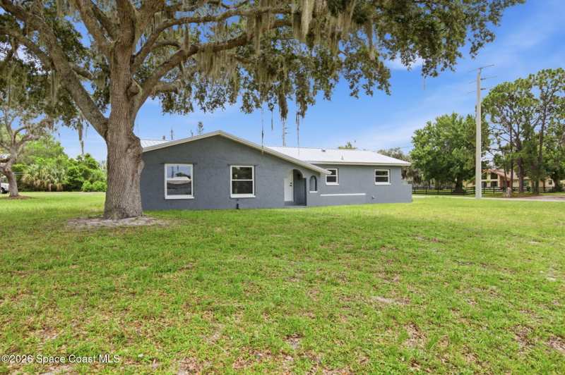 3 bedroom Single Family Residence at 2712 Padden Court, Cocoa Rico Ranchettes, Cocoa — photo 1