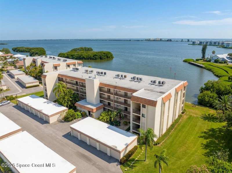 2 bedroom Condominium at 200 S Banana River Boulevard #2320, Banana Bay Condo Ph Xxiii, Cocoa Beach — photo 1