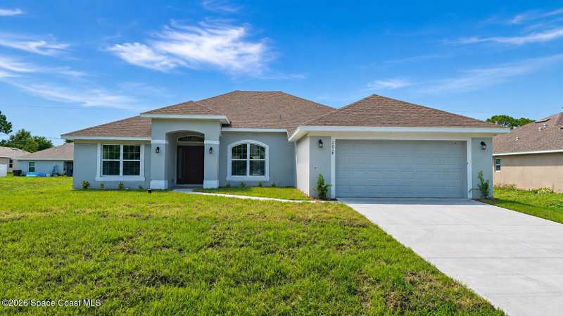 4 bedroom Single Family Residence at 1949 Trapper Avenue, Port Malabar Unit 18, Palm Bay — photo 1