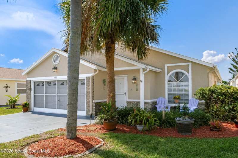2 bedroom Single Family Residence at 910 Cross Lake Drive, South Oaks Phase 1, Melbourne — photo 1