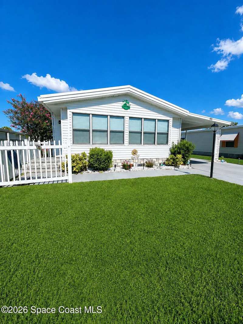 2 bedroom Manufactured Home at 920 Hyacinth Circle, Barefoot Bay Unit 2 Part 10, Barefoot Bay — photo 1