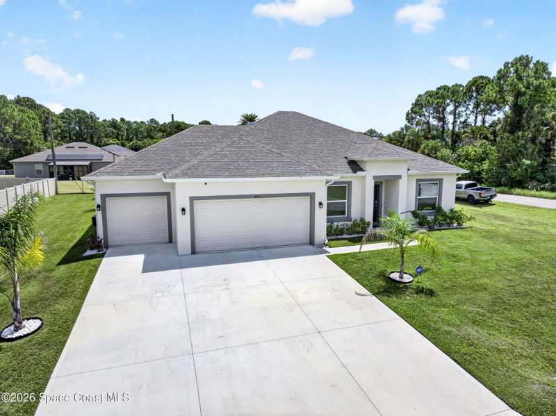 3 bedroom Single Family Residence at 897 Dartmouth Avenue, Port Malabar Unit 36, Palm Bay — photo 1