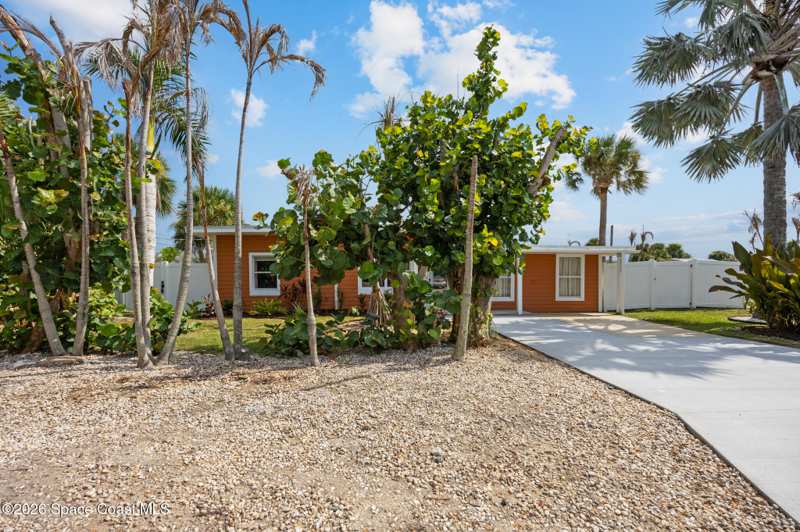 3 bedroom Single Family Residence at 125 Franklyn Avenue, North Indialantic By The Sea Replat Of, Indialantic — photo 1