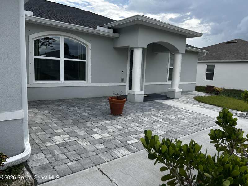 3 bedroom Single Family Residence at 598 Brickell Street, Melbourne, Melbourne — photo 1