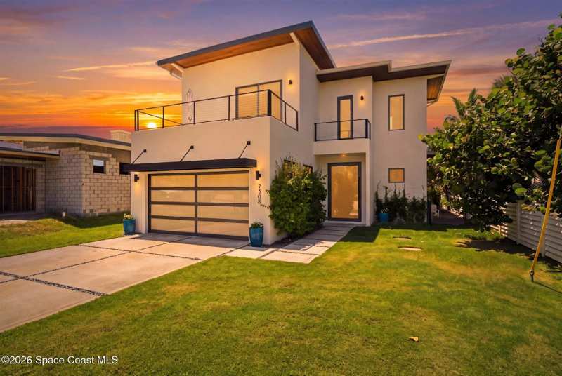 4 bedroom Single Family Residence at 7308 S Highway A1a, Sunnyland Beach 1st Add, Melbourne Beach — photo 1