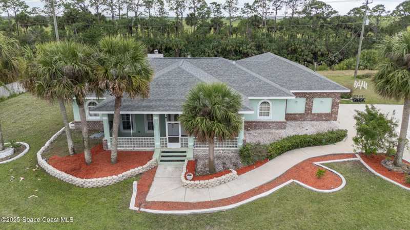 4 bedroom Single Family Residence at 274 Lagoon Street, Port Malabar Unit 30, Palm Bay — photo 1