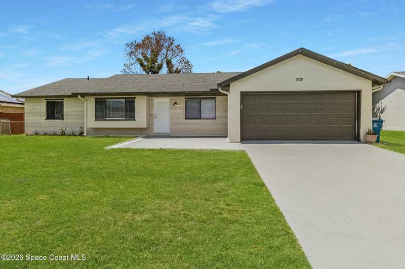 3 bedroom Single Family Residence at 940 Forest Street, Port Malabar Unit 8, Palm Bay — photo 1