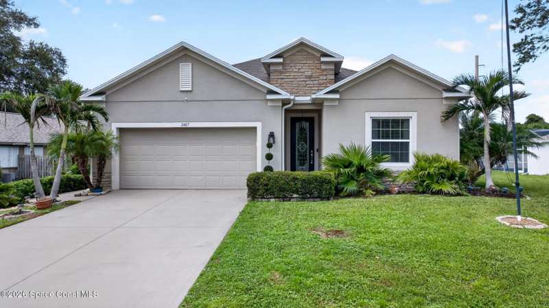 4 bedroom Single Family Residence at 2407 Fallon Boulevard, Port Malabar Unit 6, Palm Bay — photo 1