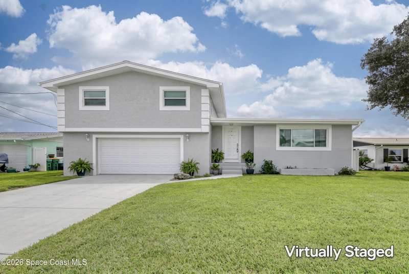 4 bedroom Single Family Residence at 1685 Yates Drive, Pelican Creek Estates Addn No 2, Merritt Island — photo 1