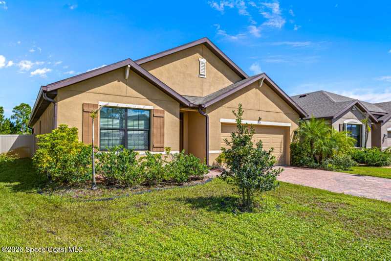 4 bedroom Single Family Residence at 637 Old Country Road, Preserves at Stonebriar, Palm Bay — photo 1