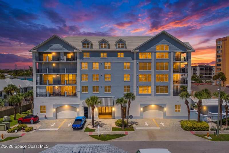 3 bedroom Condominium at 410 Hayes Avenue #402, Ocean Club A Condominium, Cocoa Beach — photo 1
