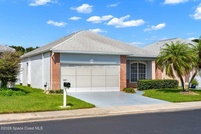 3 bedroom Single Family Residence at 1065 S Fork Circle, South Oaks Phase 2, Melbourne — photo 1