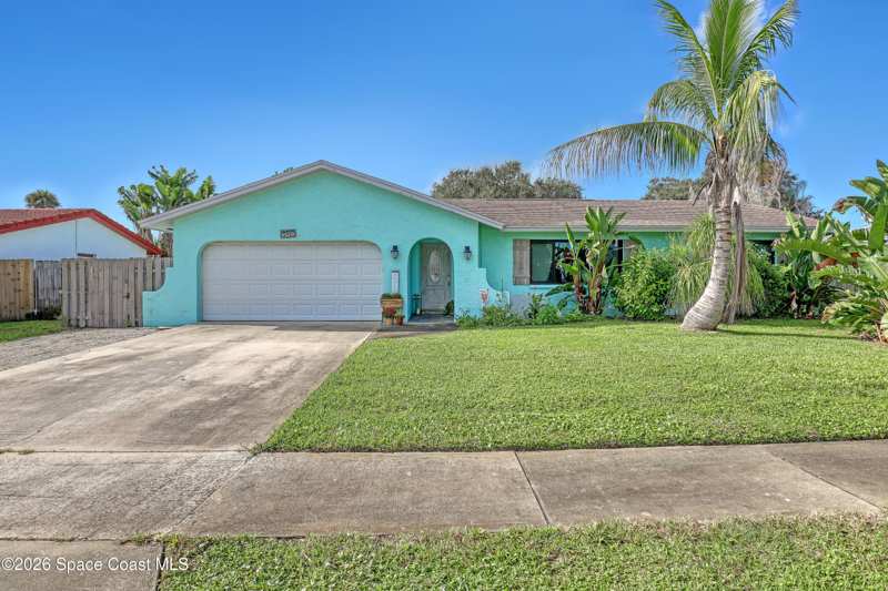 3 bedroom Single Family Residence at 108 Holiday Lane, Cocoa Beach, Cocoa Beach — photo 1