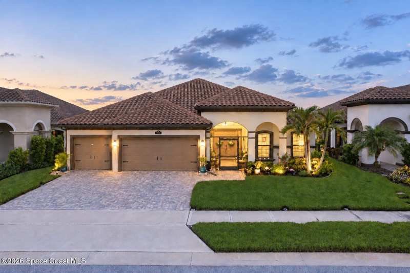 4 bedroom Single Family Residence at 8146 Stonecrest Drive, Stonecrest, Melbourne — photo 1