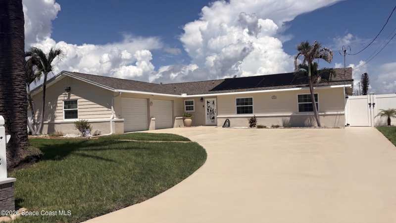 4 bedroom Single Family Residence at 328 Carmine Drive, Venetian Way Sec 1, Cocoa Beach — photo 1