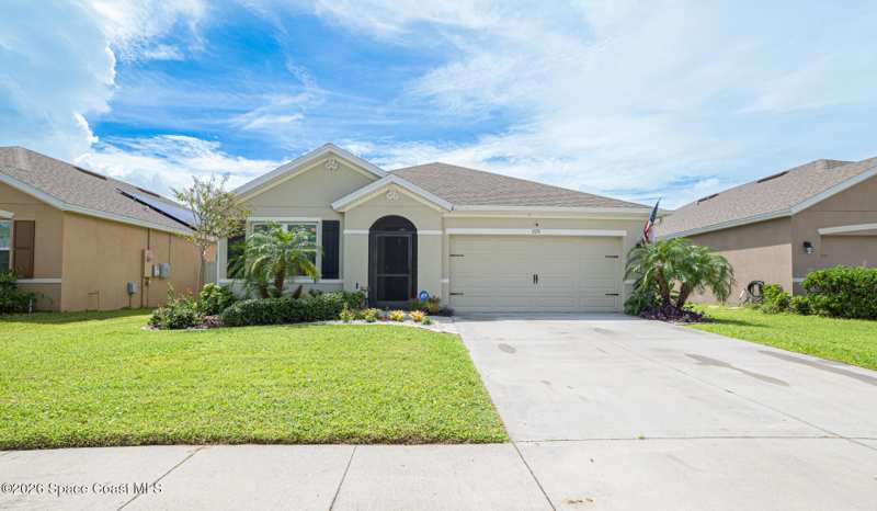 3 bedroom Single Family Residence at 729 Forest Trace Circle, Forest Trace, Titusville — photo 1