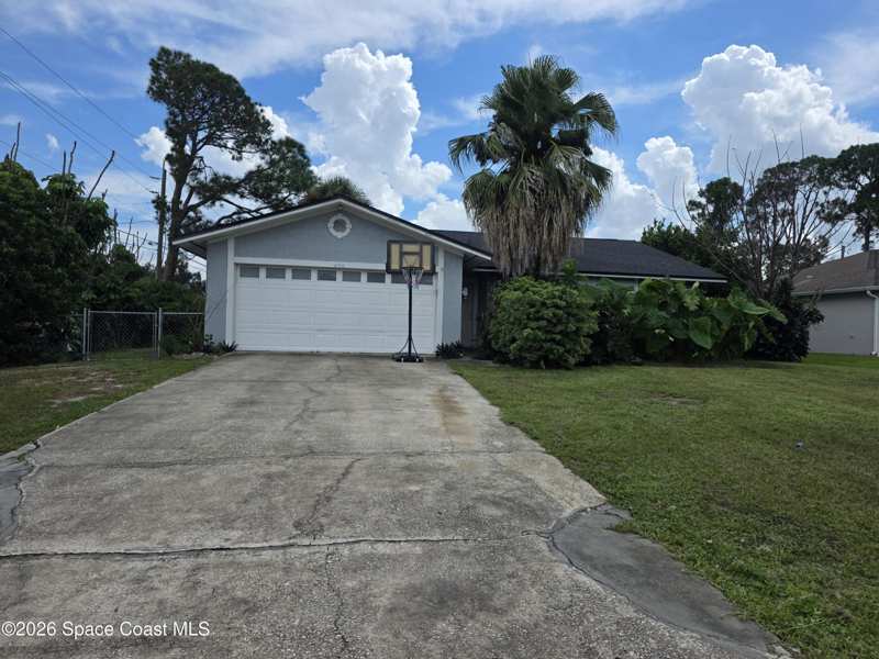 3 bedroom Single Family Residence at 850 Vantage Street, Port Malabar Unit 11, Palm Bay — photo 1
