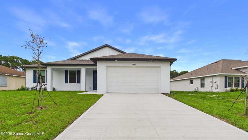3 bedroom Single Family Residence at 1327 De Groodt Road, Port Malabar Unit 32, Palm Bay — photo 1