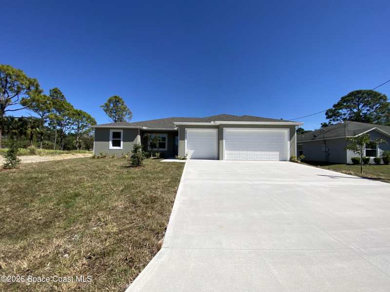 3 bedroom Single Family Residence at 407 Lamon Street, Port Malabar Unit 30, Palm Bay — photo 1