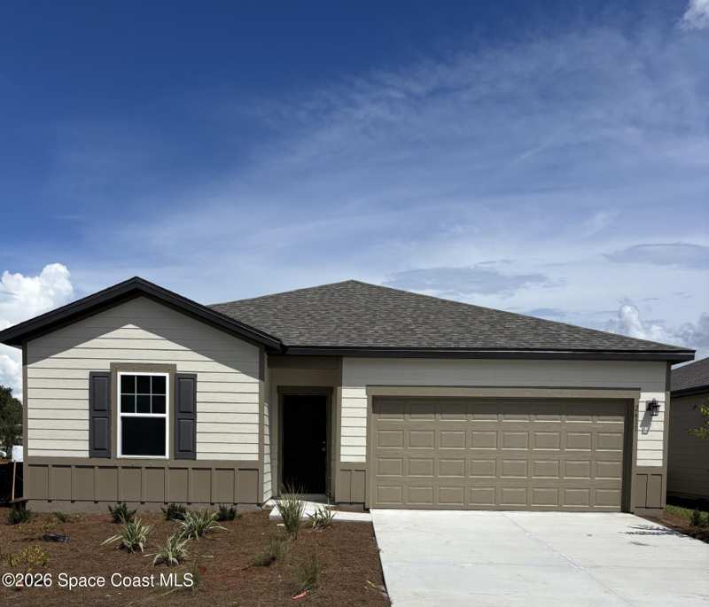 3 bedroom Single Family Residence at 2611 Adler Lane, Meadow Point, Mims — photo 1