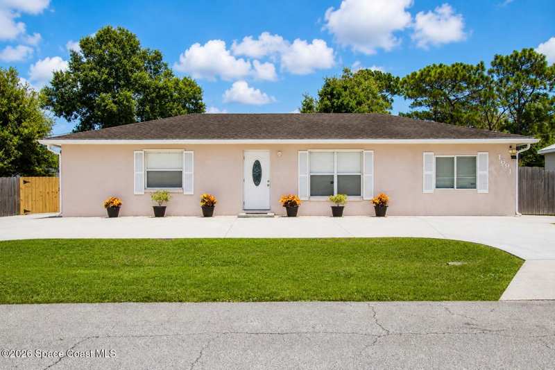 3 bedroom Single Family Residence at 1691 Burgandy Street, Port Malabar Unit 16, Palm Bay — photo 1