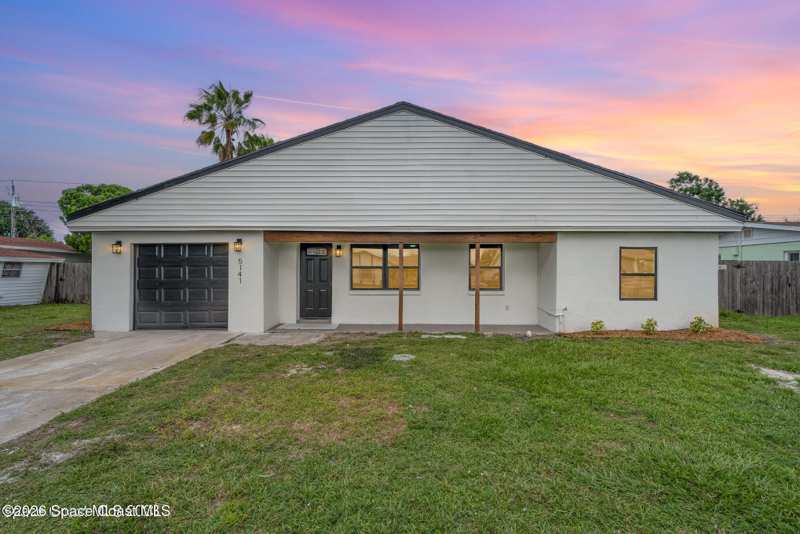 3 bedroom Single Family Residence at 5141 Walker Avenue, Cannova Park Sec A, West Melbourne — photo 1