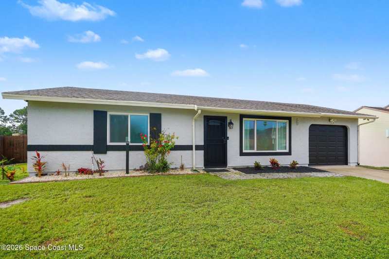 2 bedroom Single Family Residence at 966 Cotorro Road, Port Malabar Unit 11, Palm Bay — photo 1