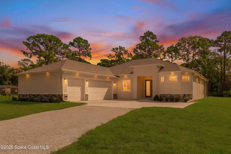 4 bedroom Single Family Residence at 159 Deer Run Road, Deer Run, Palm Bay — photo 1