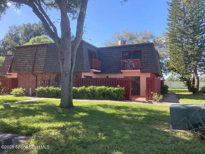 2 bedroom Townhouse at 46 Piney Branch Way #A, Chateau in the Pines, West Melbourne — photo 1