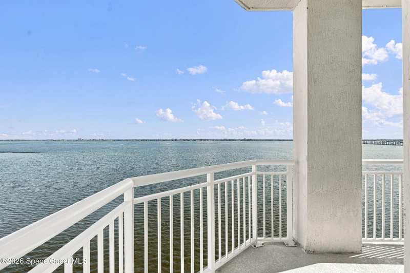 3 bedroom Condominium at 1465 S Harbor City Boulevard #901, Paramount Riverfront, Melbourne — photo 1
