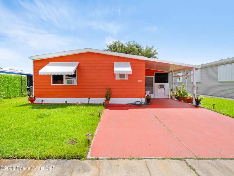 2 bedroom Manufactured Home at 1919 Live Oak Street, Palm Bay Colony Sec 4, Palm Bay — photo 1