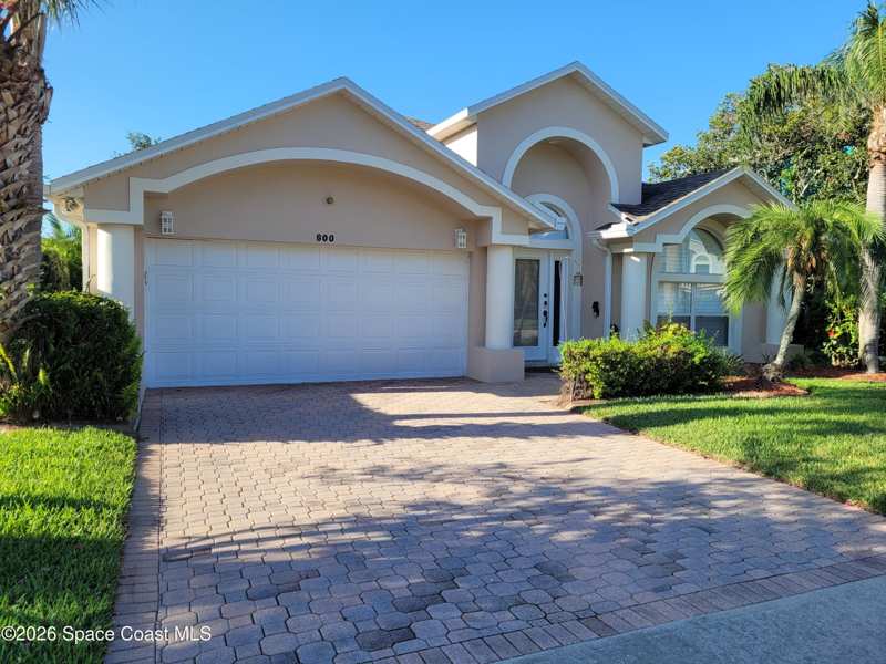 3 bedroom Single Family Residence at 800 Sunset Lakes Drive, Sunset Lakes Phase V and A Replat of Tract B Sunse, Merritt Island — photo 1