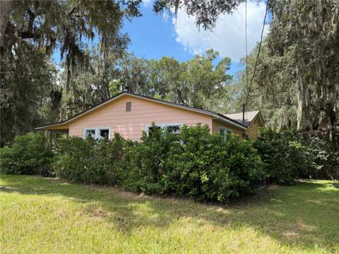 815 N Orange Avenue, home for sale in Fort Meade 33841