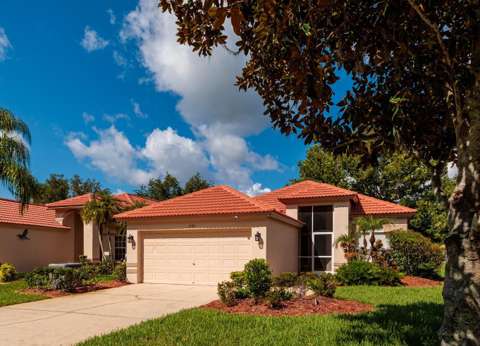 1338 Dartford Drive, home for sale in Tarpon Springs 34688