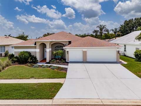 1617 Vistoso Lane, pool for sale in Sun City Center