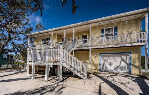 5127 Bay Boulevard, 4-bedroom for sale in Port Richey