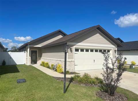 24328 SW 17Th Lane, home for sale in Newberry 32669