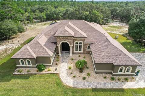 5061 W Oakhill Street, home for sale in Dunnellon 34433