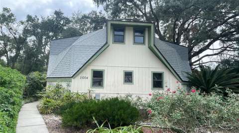 21004 Negril Court, $300k–$500k for sale in Lutz