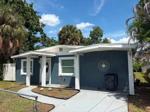 3206 E Emma Street, home for sale on E Emma Street