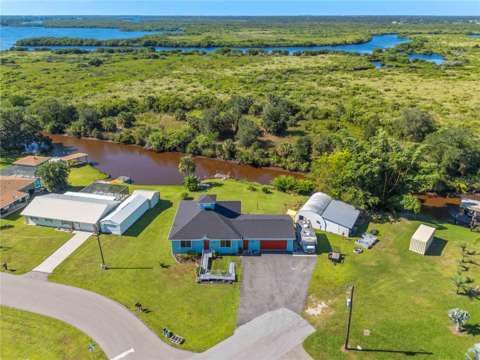 141 Summerset Drive, waterfront for sale in Punta Gorda