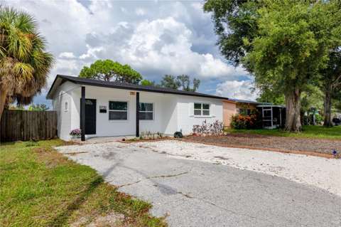 5735 Burlington Avenue, home for sale in St. Petersburg 33710