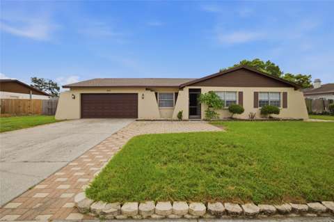 2971 Forest Circle, home for sale in Seffner 33584