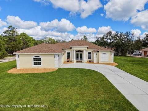 10389 Marvista Court, home for sale in Weeki Wachee 34614