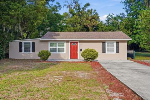 303 Josephine Avenue, starter home for sale in Fruitland Park