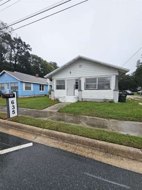 635 NE 8Th Avenue, home for sale on NE 8Th Avenue